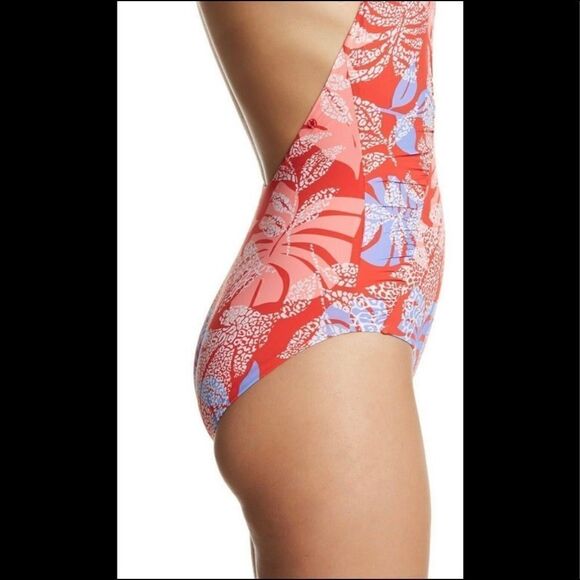 RED CARTER PLUNGING HALTER ONE PIECE SWIMSUIT L - Picture 3 of 7